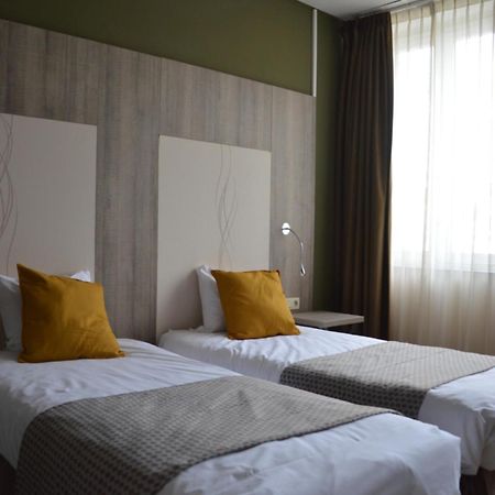 Hotel Mille Colonnes Leuven Luaran gambar